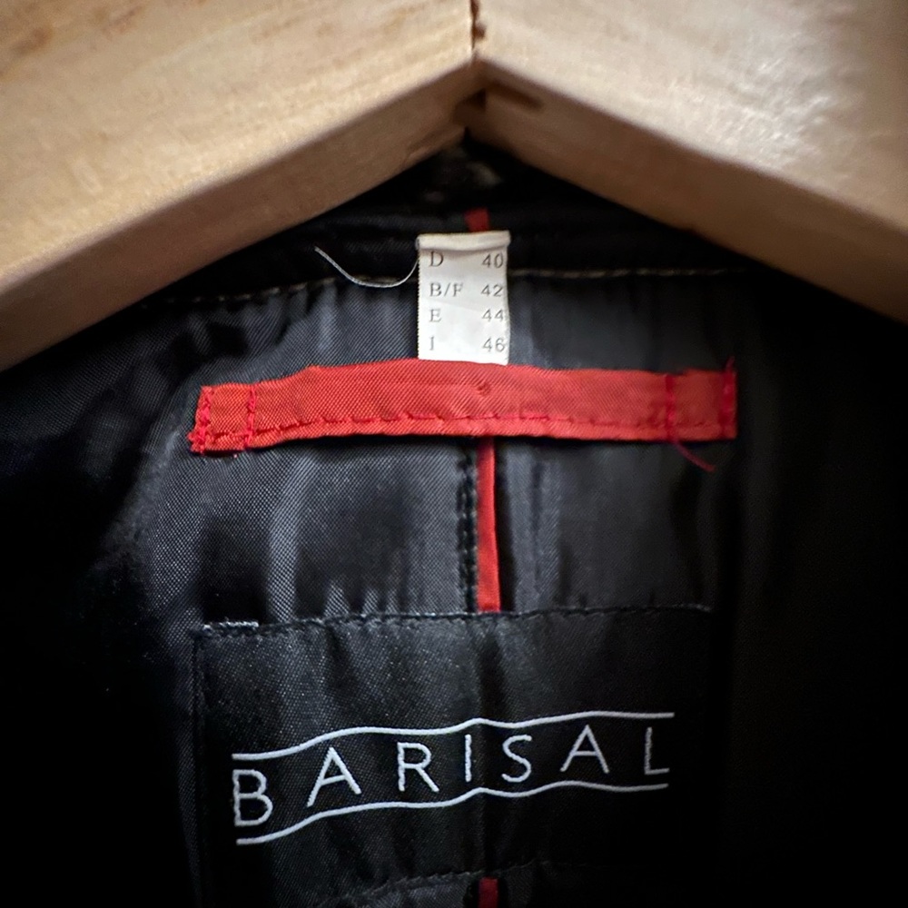 Winter jacket - Picture 2 of 2